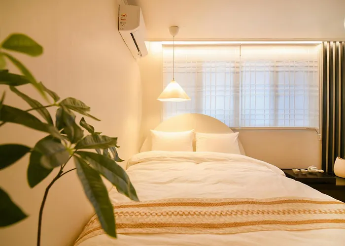8,9월 특가, 강남, 프리미엄 2br, 6인, 코엑스, 잠실, 롯데타워, Kspo돔, 성형, 삼성병원, Cozy Nest Appartement