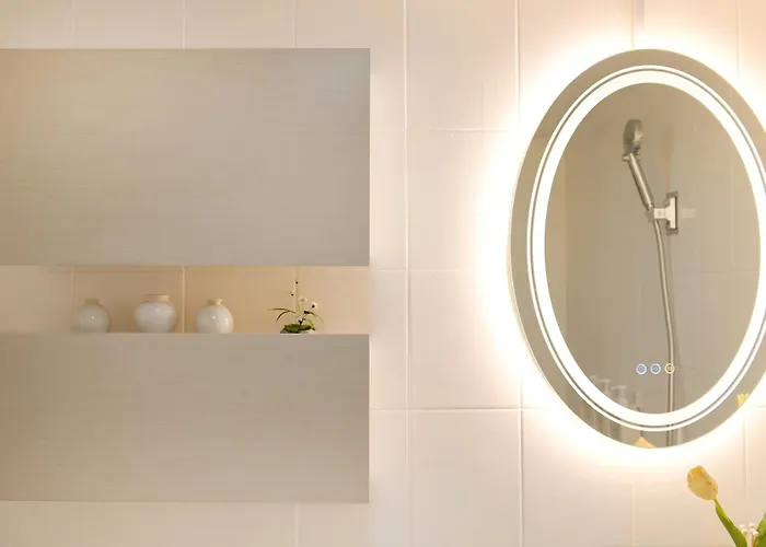 8,9월 특가, 강남, 프리미엄 2br, 6인, 코엑스, 잠실, 롯데타워, Kspo돔, 성형, 삼성병원, Cozy Nest Appartement Seoel